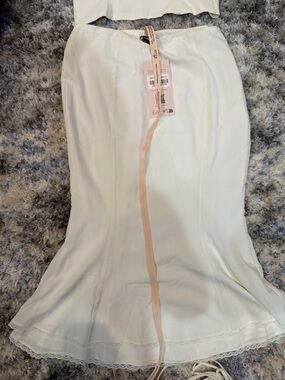 Oh Polly Cream Midi Flared Skirt